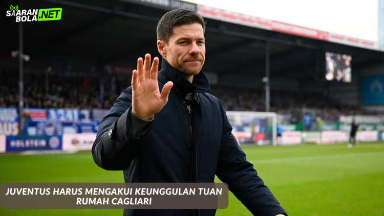 Xabi Alonso menyaksikan pertandingan dengan serius dari pinggir lapangan Estadio Santiago Bernabéu