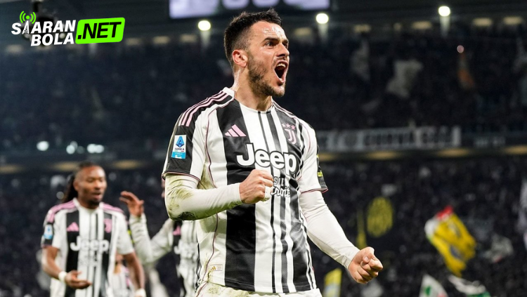 Pemain Juventus melakukan selebrasi usai mencetak gol pada pertandingan Serie A