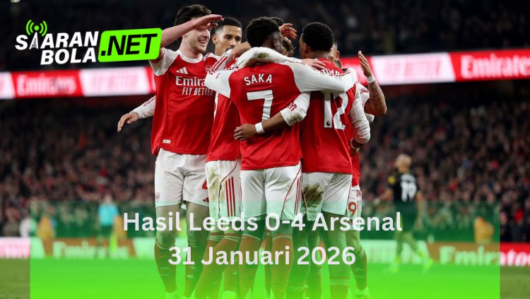 Pemain Arsenal merayakan kemenangan 4-0 atas Leeds United di Elland Road, 31 Januari 2026, dengan Bukayo Saka nomor 7 tersenyum lebar, SiaranBola