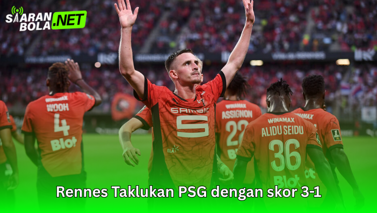 Pemain Rennes merayakan kemenangan 3-1 atas PSG dalam pertandingan Ligue 1