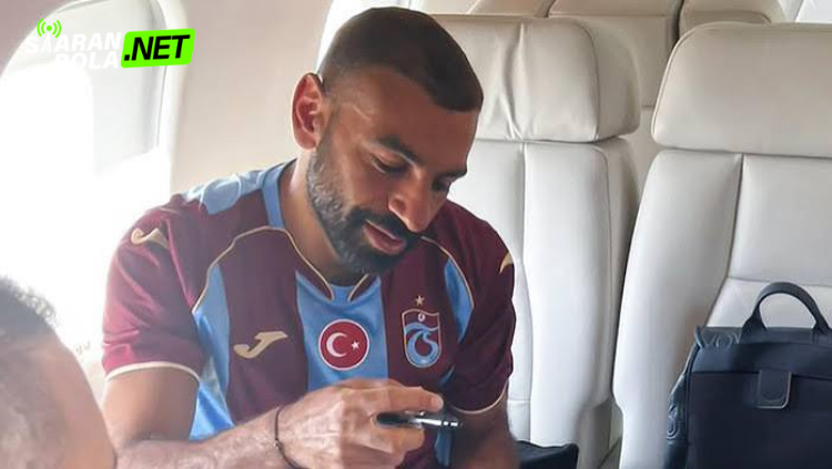Mohamed Salah memakai jersey nomor 61 saat resmi bergabung dengan Trabzonspor, simbol kode provinsi Trabzon